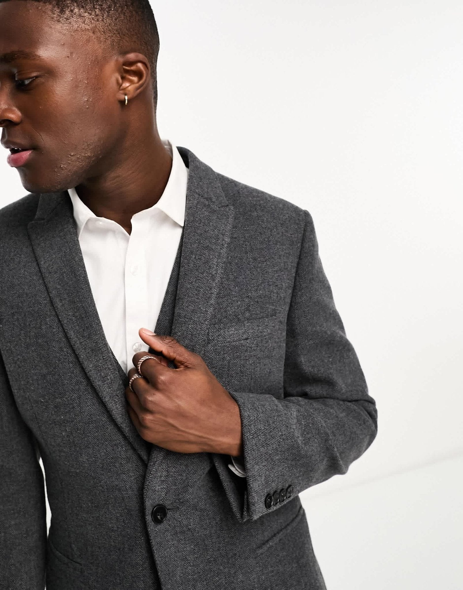 ASOS DESIGN slim wool mix suit jacket in herringbone in charcoal - ASOS Sample Sale EU Store