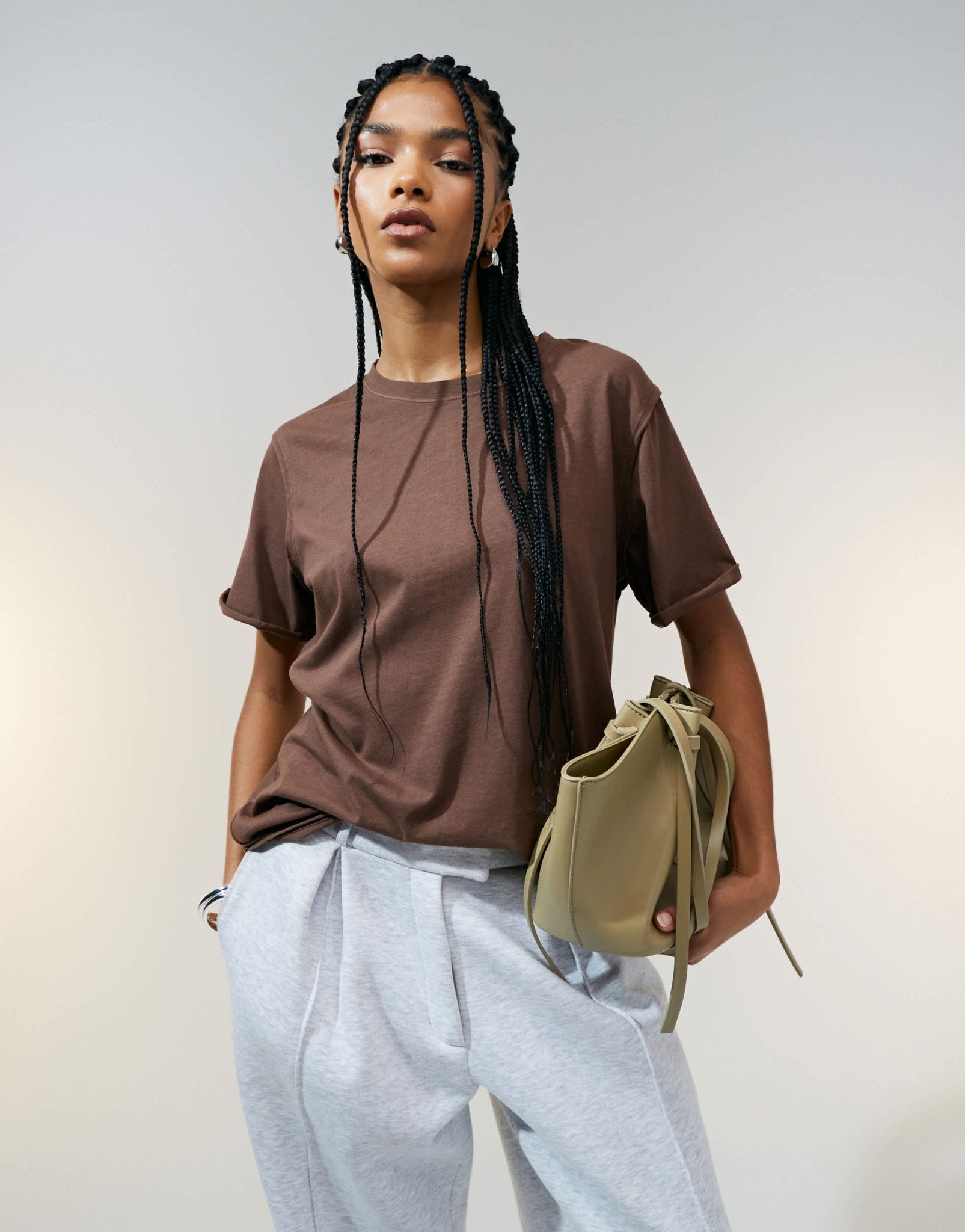 ASOS DESIGN slouchy raw edge regular fit washed t-shirt in chocolate - ASOS Sample Sale EU Store
