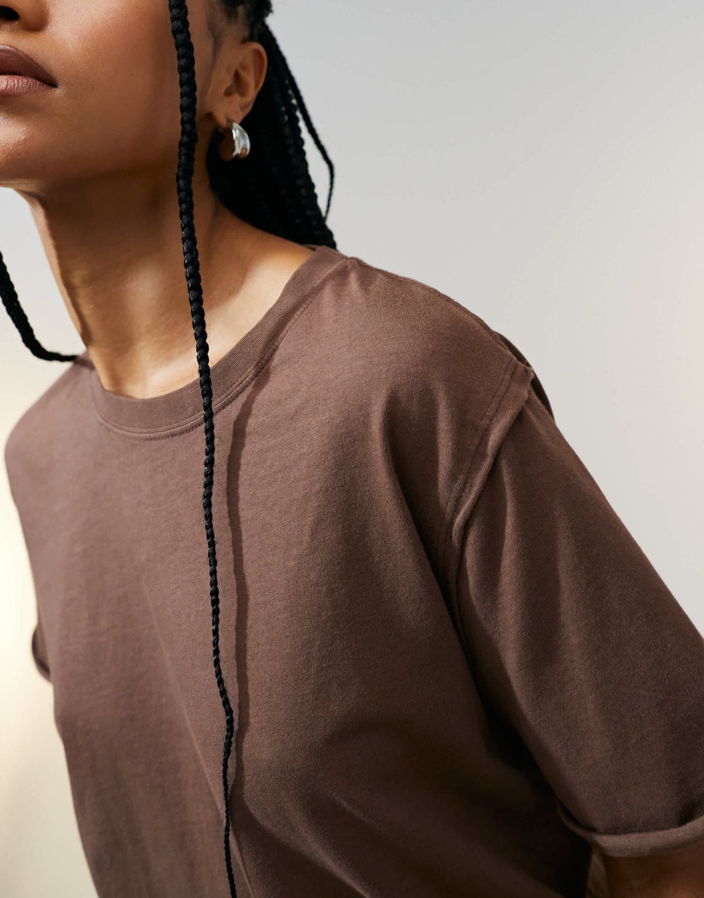 ASOS DESIGN slouchy raw edge regular fit washed t-shirt in chocolate - ASOS Sample Sale EU Store