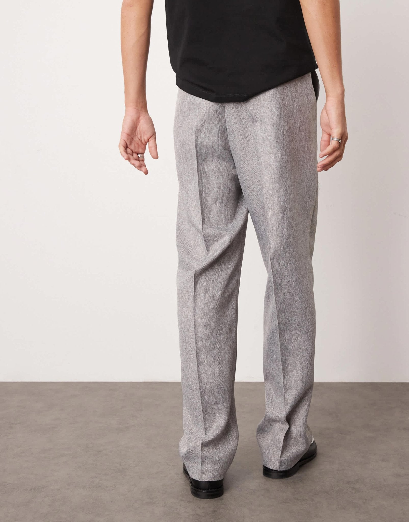 ASOS DESIGN smart high waist straight leg trousers in light grey herringbone - ASOS Sample Sale EU Store