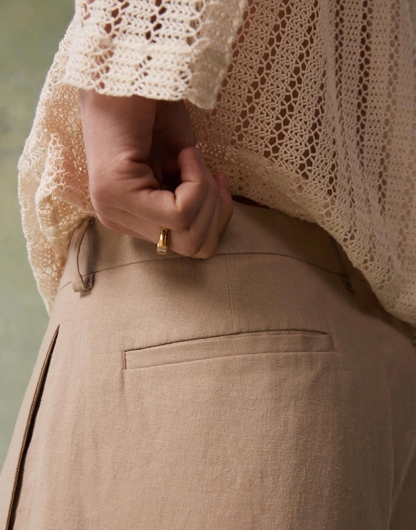 ASOS DESIGN smart oversized bermuda linen blend shorts in dark stone - ASOS Sample Sale EU Store