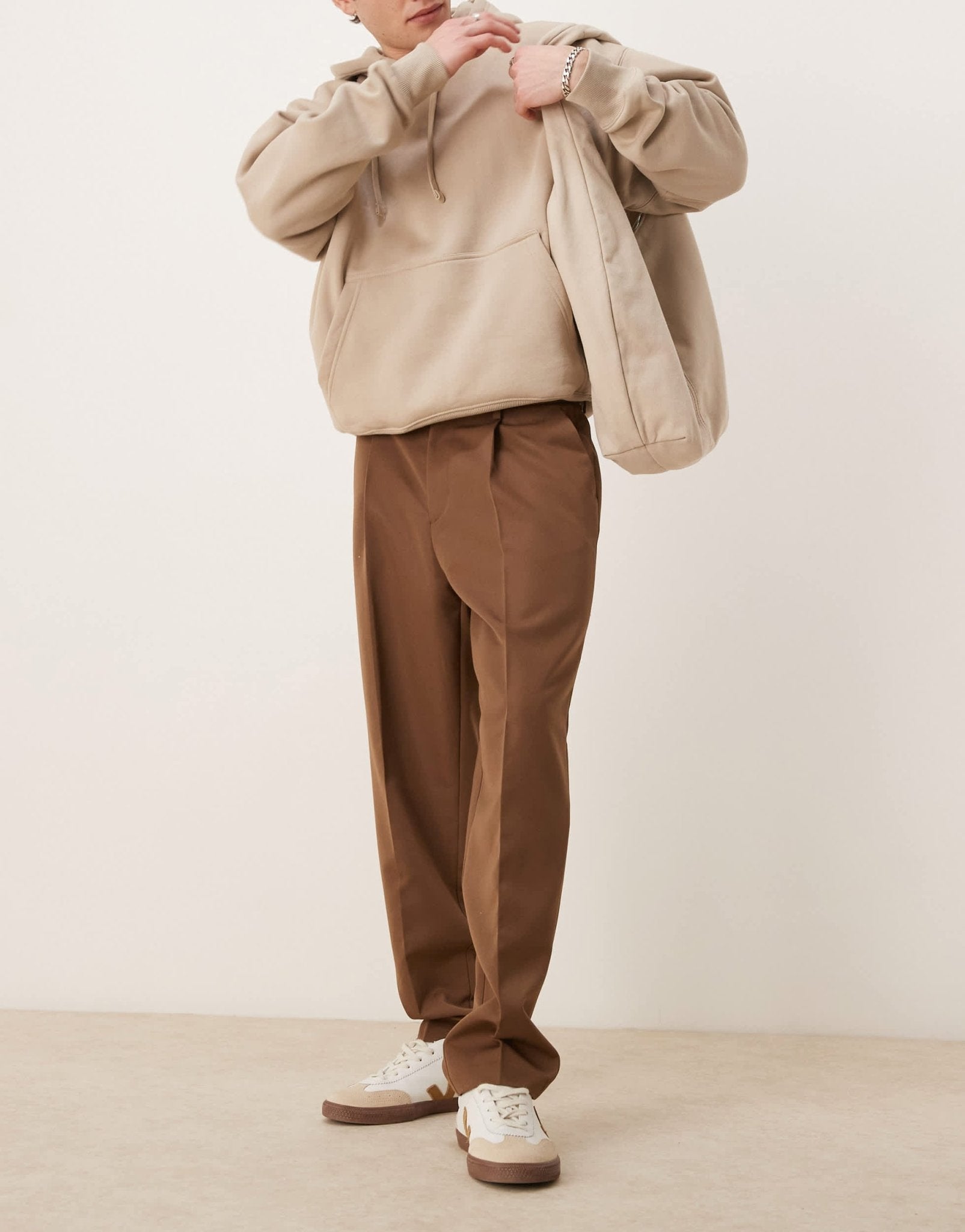 ASOS DESIGN smart oversized tapered trousers with front pleat in brown - ASOS Sample Sale EU Store