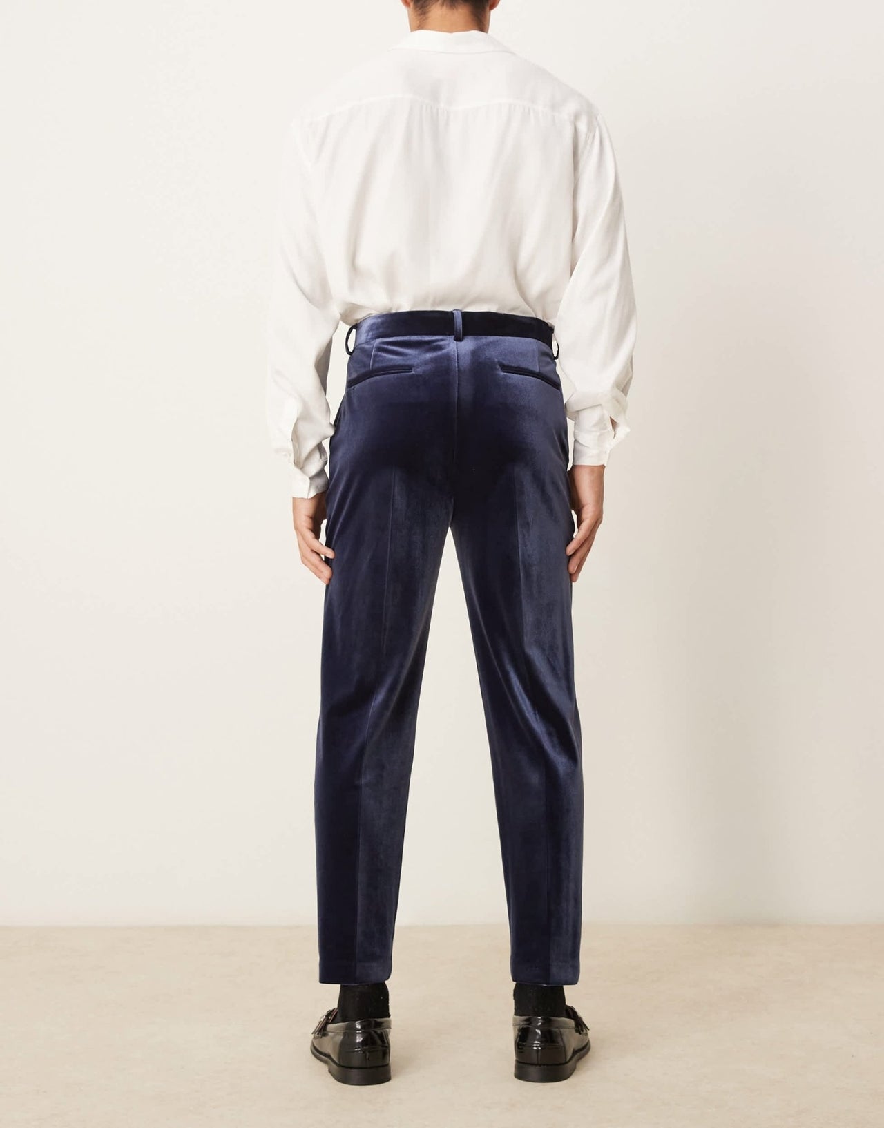 ASOS DESIGN smart tapered fit velvet trousers in navy - ASOS Sample Sale EU Store