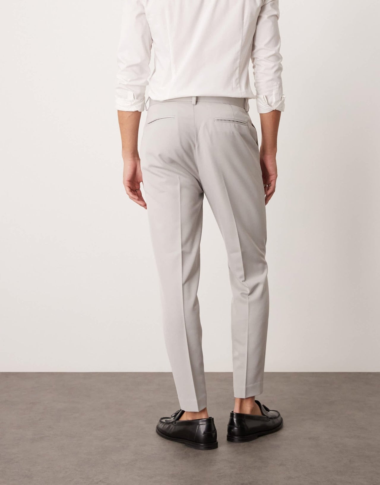ASOS DESIGN smart tapered trousers in light grey - ASOS Sample Sale EU Store