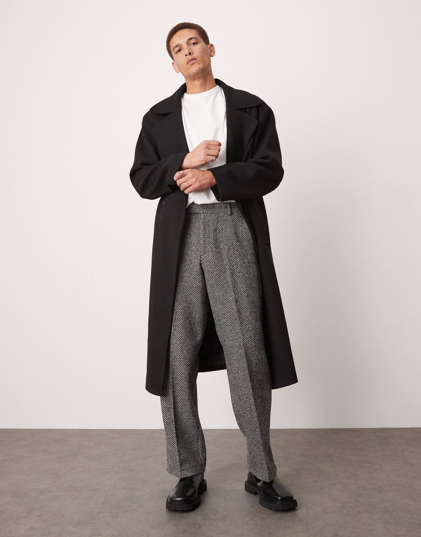 ASOS DESIGN smart wide leg wool blend herringbone trousers in black - ASOS Sample Sale EU Store