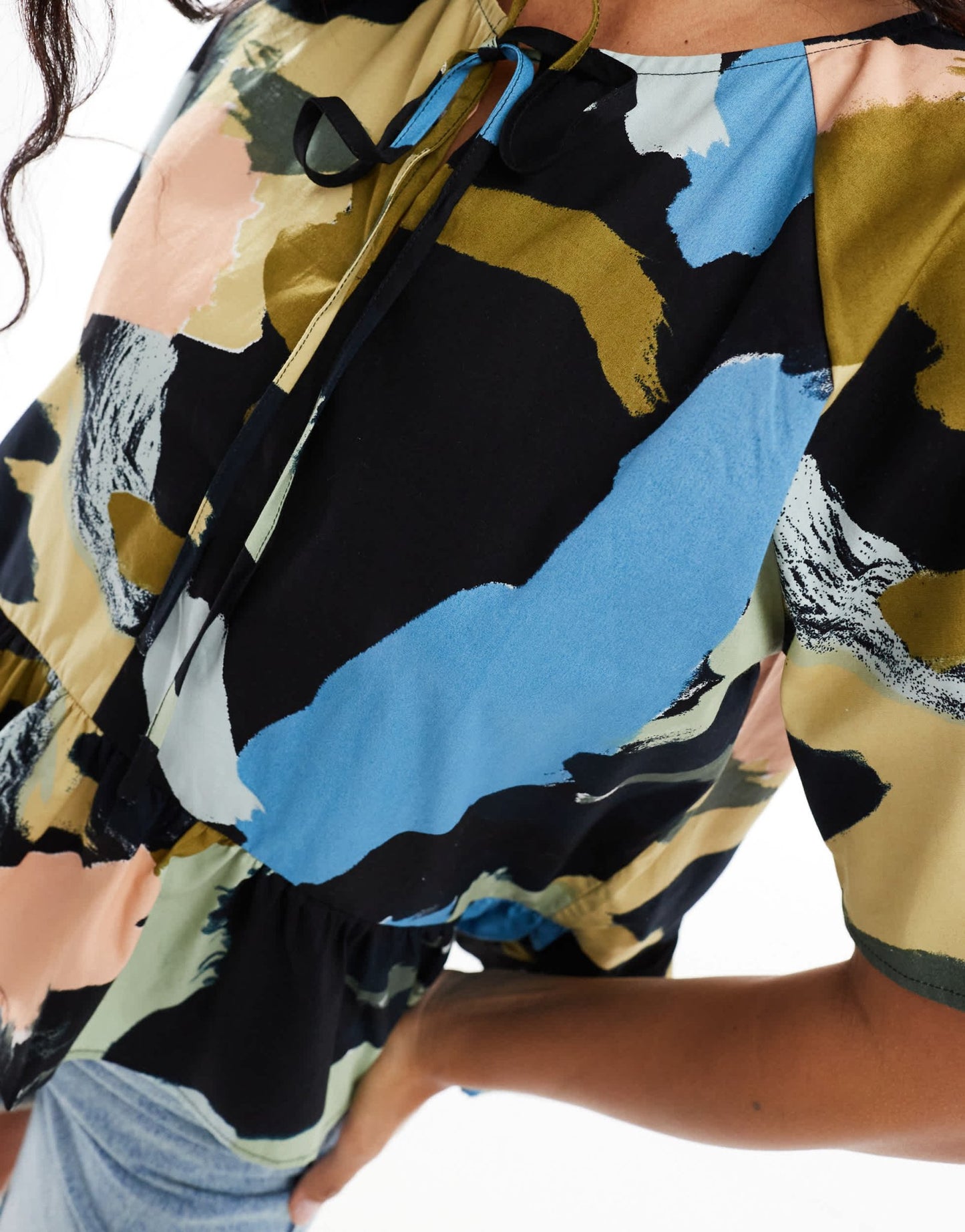 ASOS DESIGN smock tie front top in arty abstract print - ASOS Sample Sale EU Store