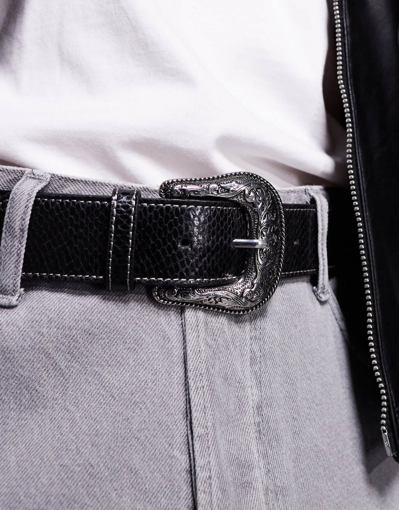 ASOS DESIGN snakeskin western cowboy belt in black faux leather - ASOS Sample Sale EU Store