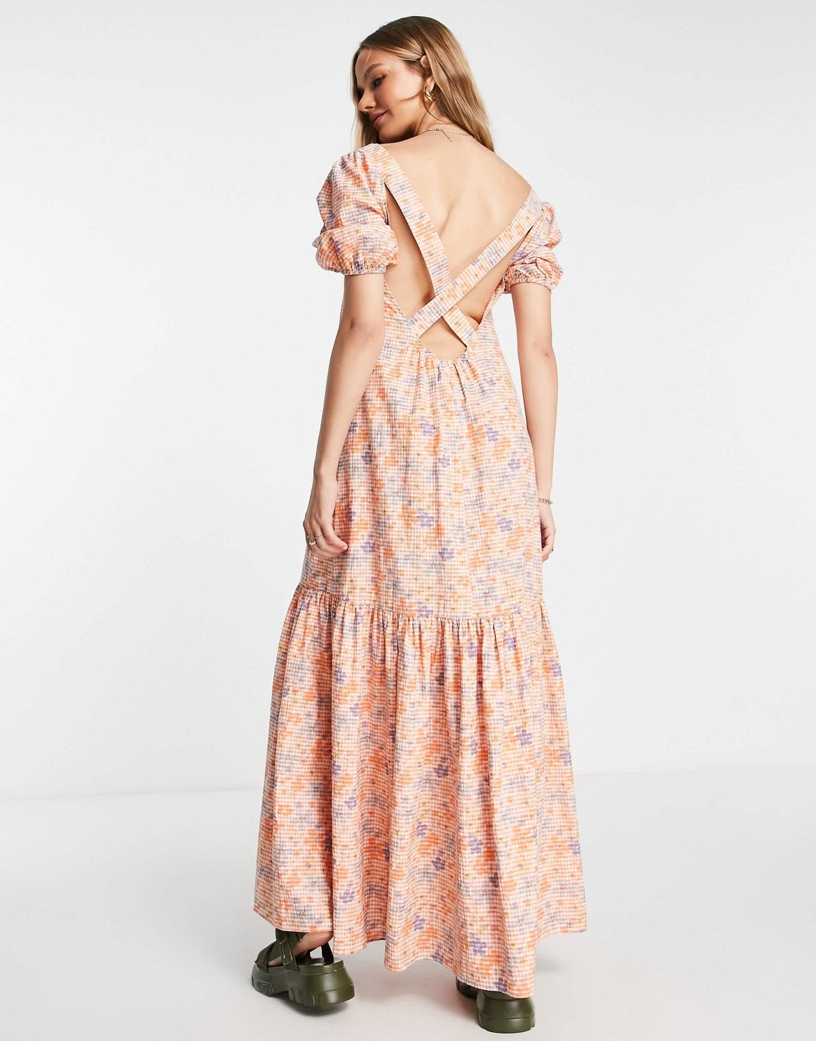ASOS DESIGN square neck cross back maxi dress in orange daisy gingham - ASOS Sample Sale EU Store