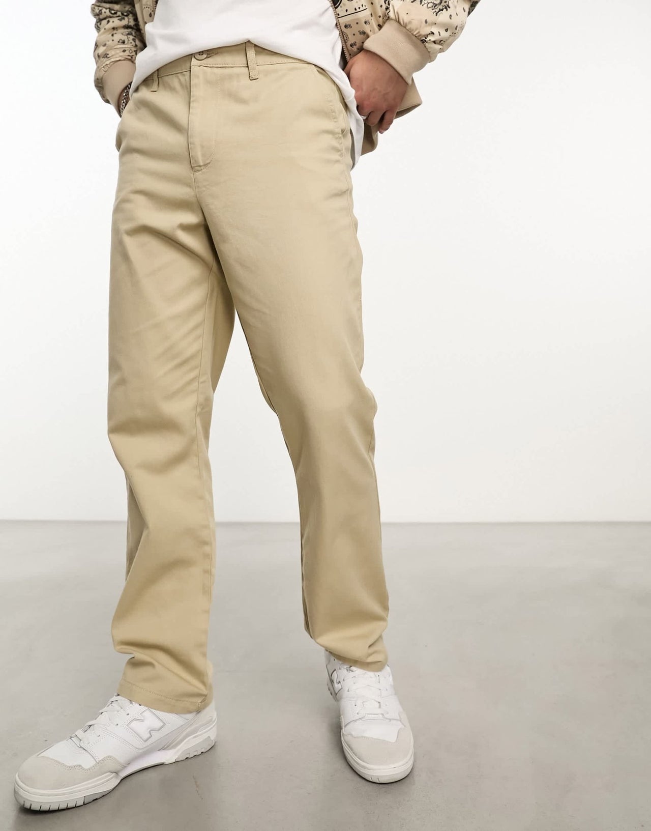 ASOS DESIGN straight chinos in stone - ASOS Sample Sale EU Store