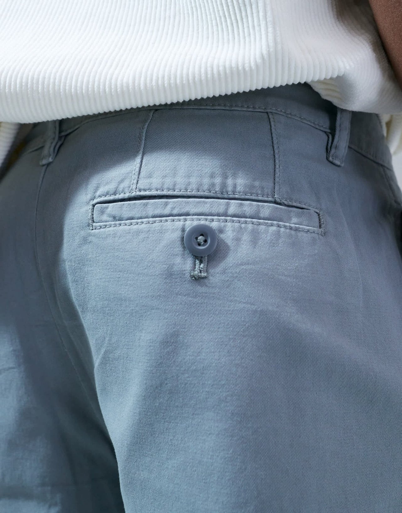ASOS DESIGN straight double pleat chino in grey - ASOS Sample Sale EU Store