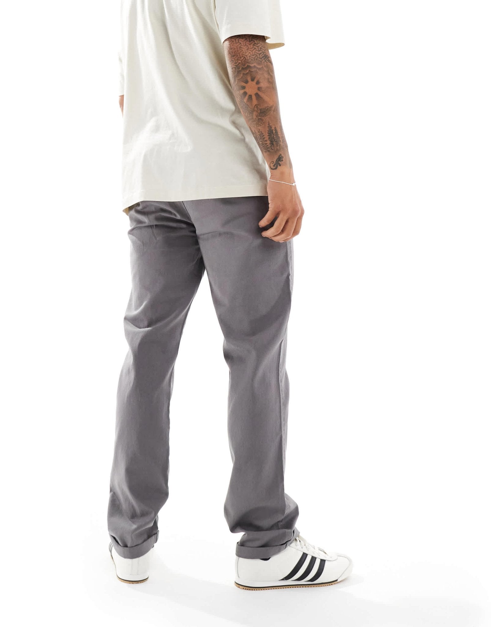ASOS DESIGN straight leg chino in grey - ASOS Sample Sale EU Store