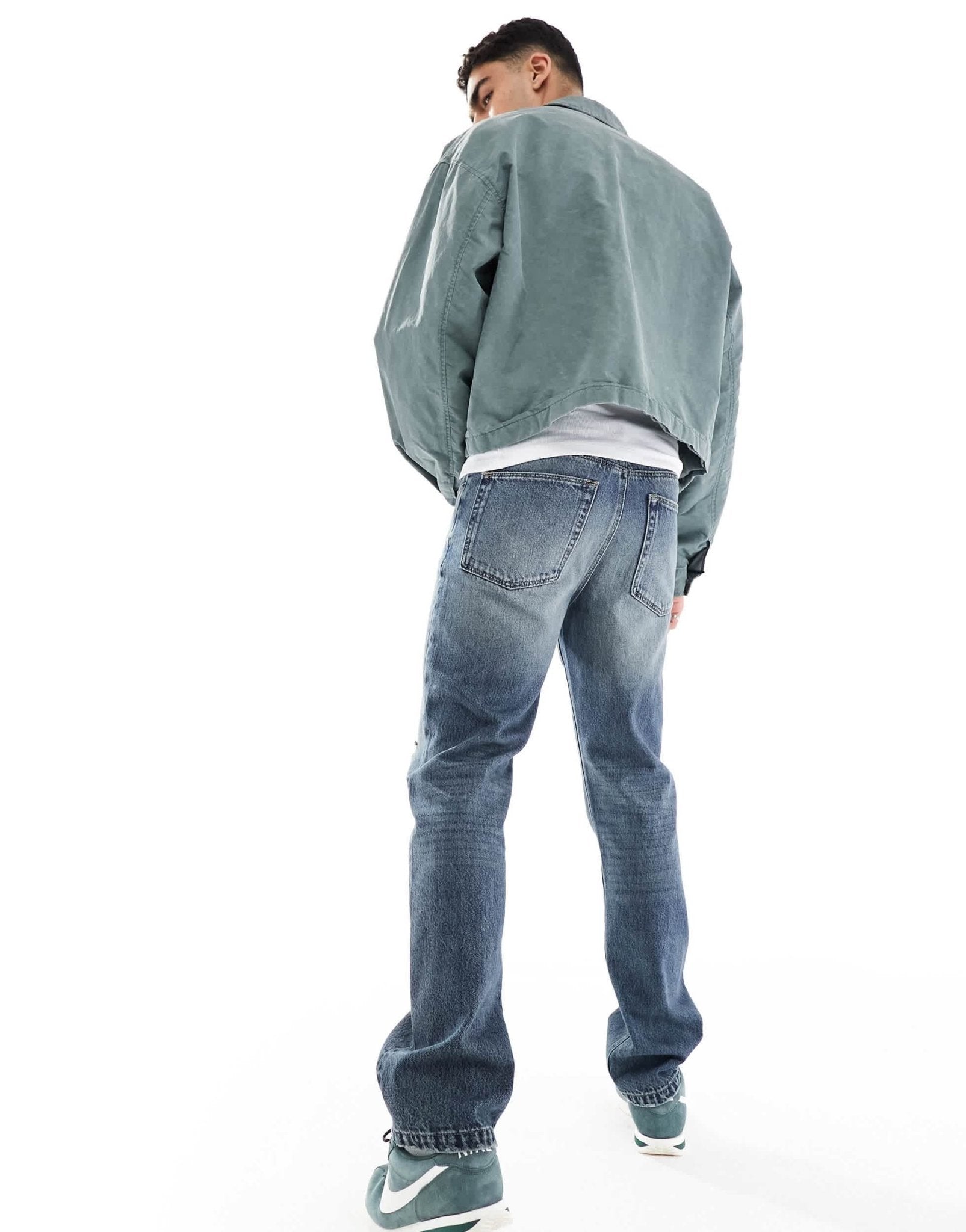 ASOS DESIGN straight leg jeans with abrasions in vintage dark wash - ASOS Sample Sale EU Store