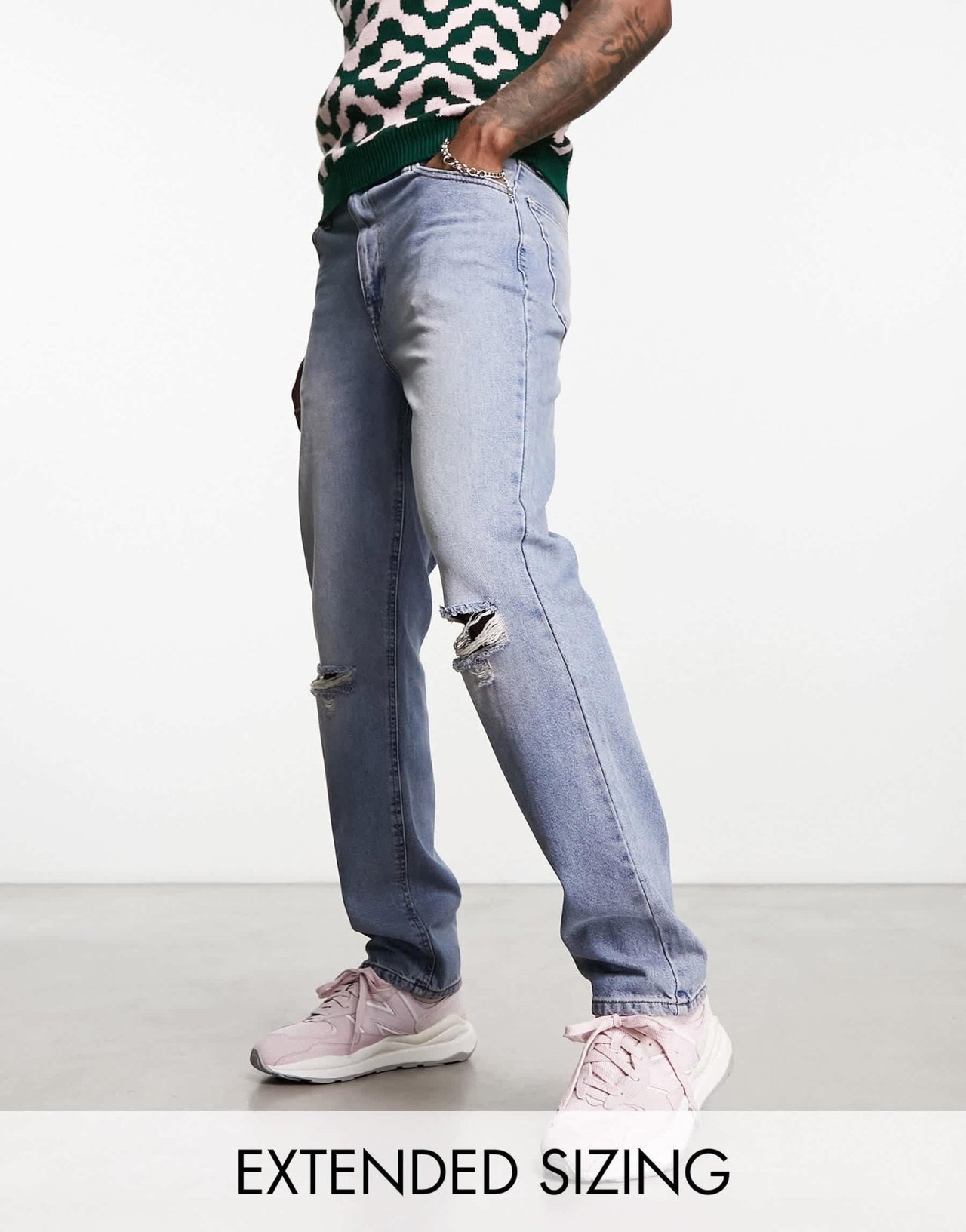 ASOS DESIGN straight leg jeans with busted knee in mid blue wash - ASOS Sample Sale EU Store