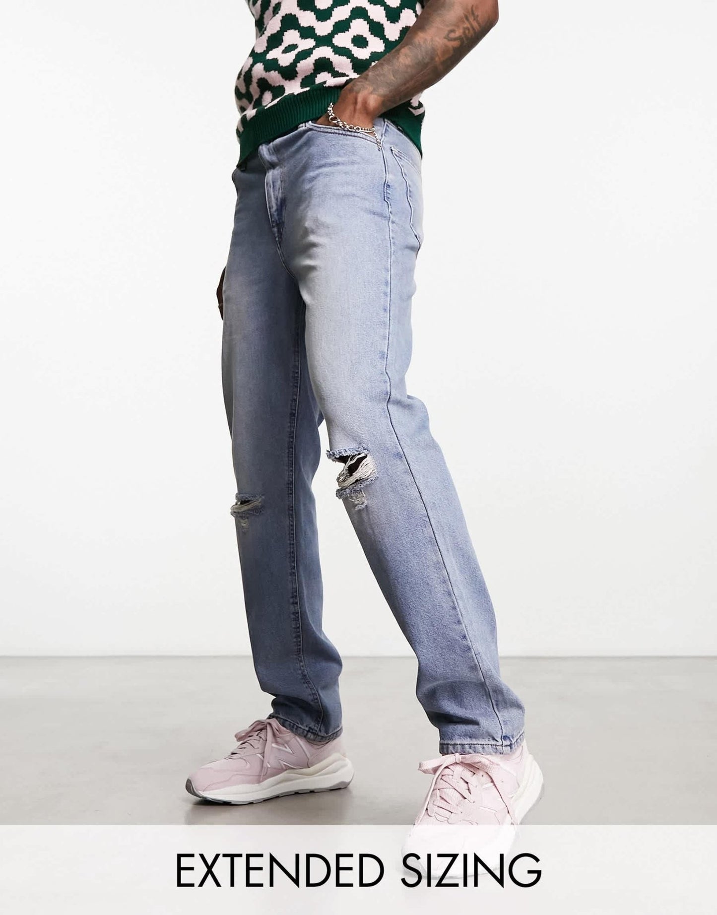 ASOS DESIGN straight leg jeans with busted knee in mid blue wash - ASOS Sample Sale EU Store