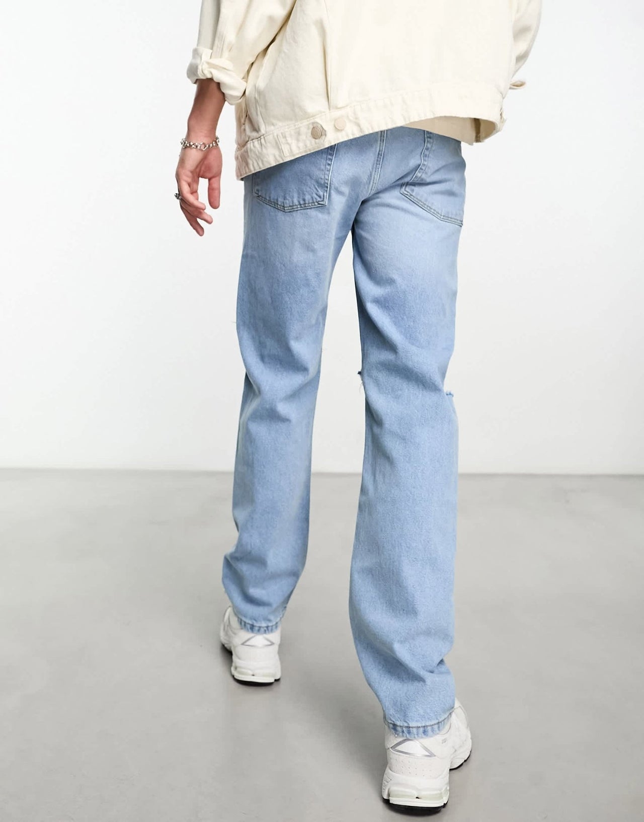 ASOS DESIGN straight leg jeans with rips in light blue wash - ASOS Sample Sale EU Store