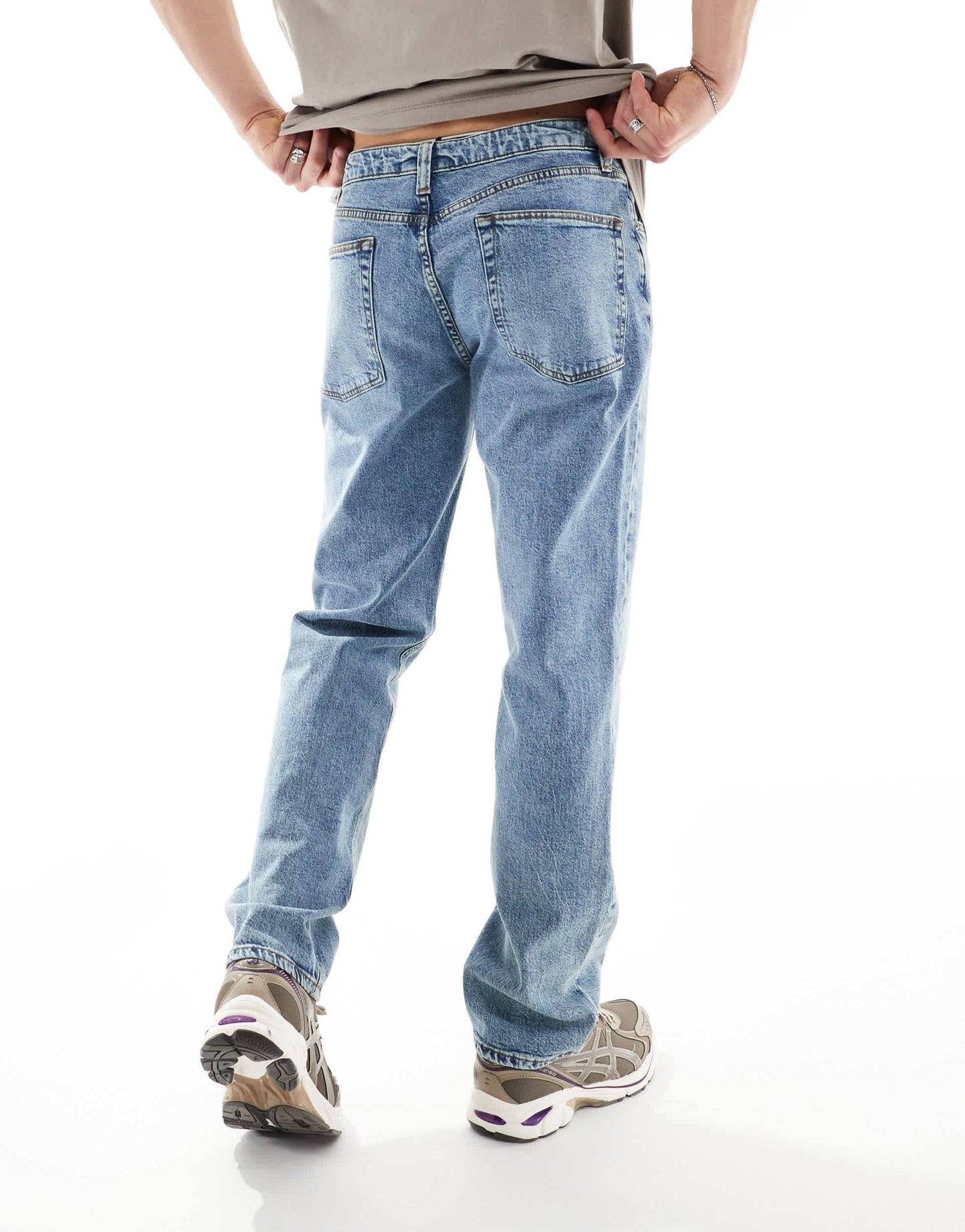 ASOS DESIGN straight leg jeans with stretch in mid wash blue - ASOS Sample Sale EU Store