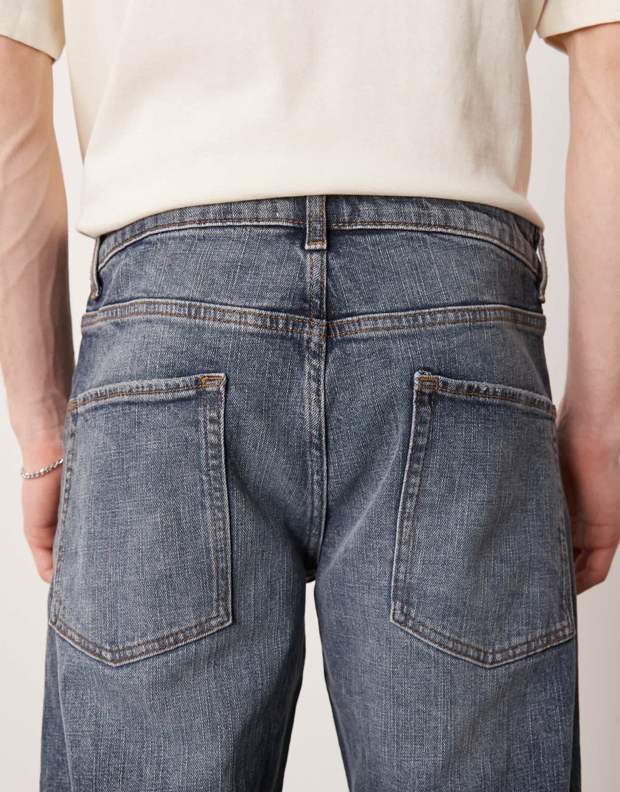 ASOS DESIGN stretch tapered jeans in mid wash blue - ASOS Sample Sale EU Store