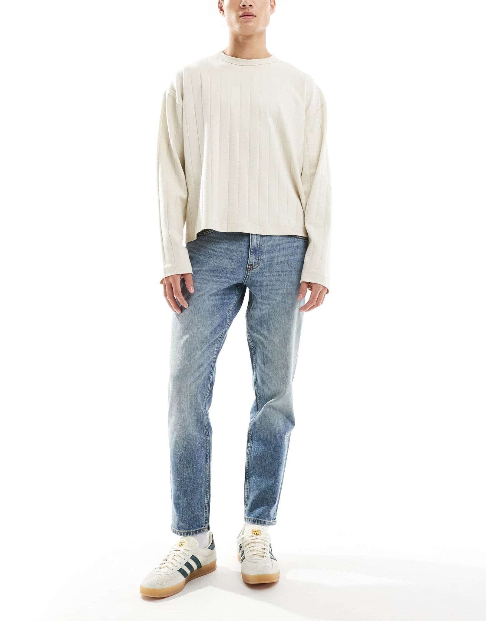 ASOS DESIGN stretch tapered jeans in mid wash blue - ASOS Sample Sale EU Store