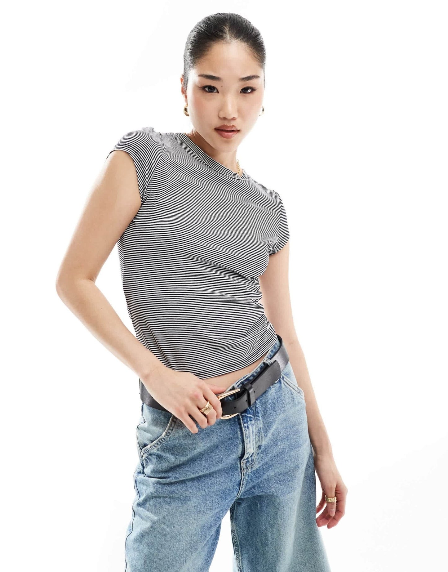 ASOS DESIGN striped baby t-shirt in navy and white - ASOS Sample Sale EU Store