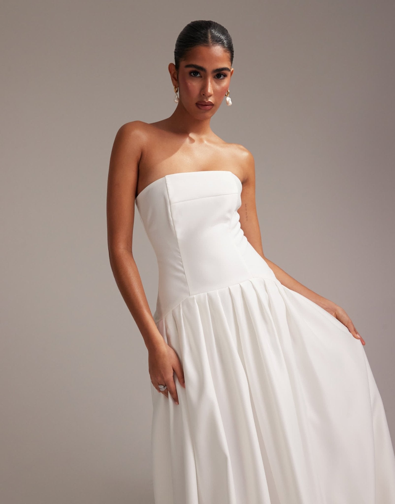 ASOS DESIGN structured dropped waist satin maxi wedding dress in white - ASOS Sample Sale EU Store