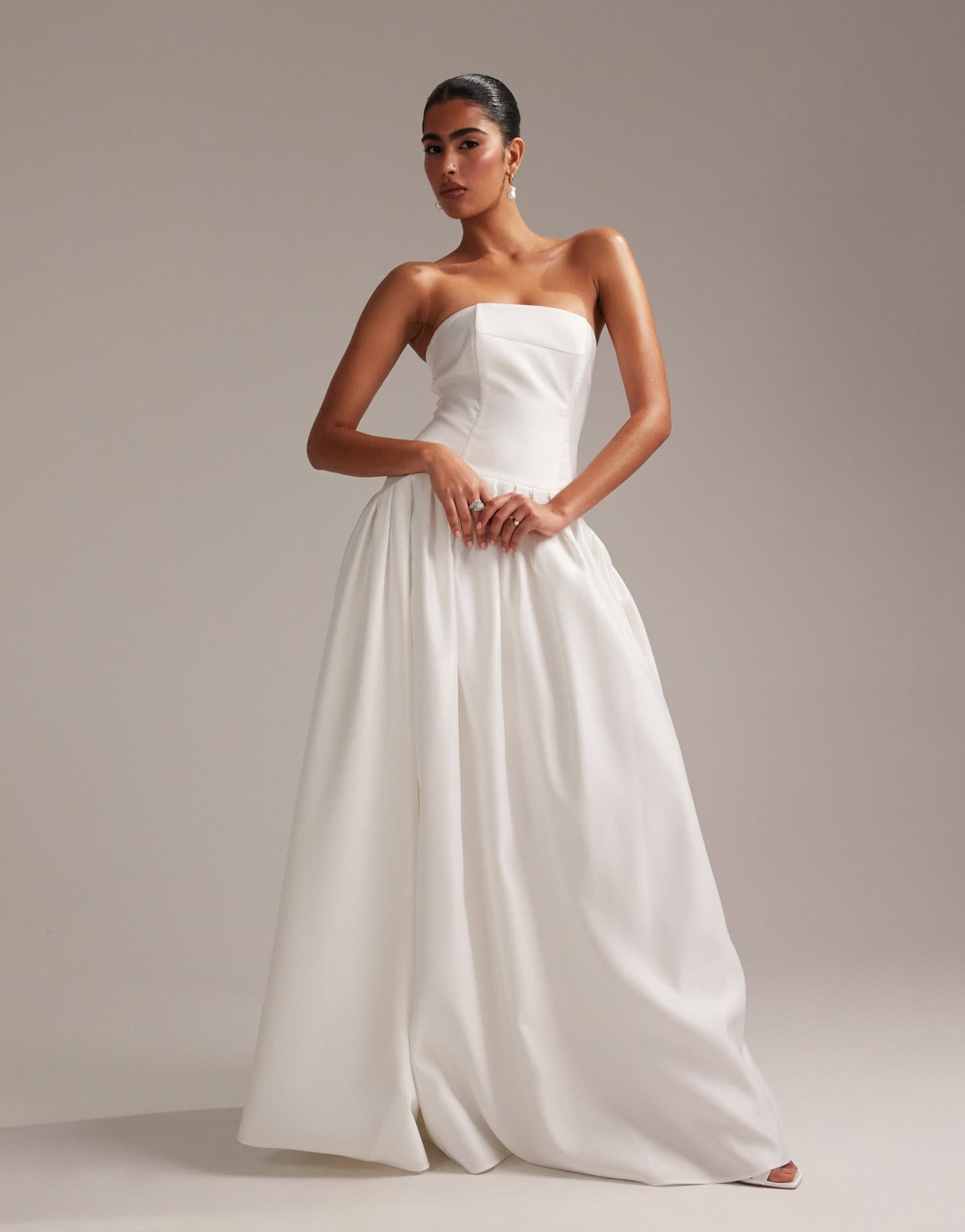 ASOS DESIGN structured dropped waist satin maxi wedding dress in white - ASOS Sample Sale EU Store