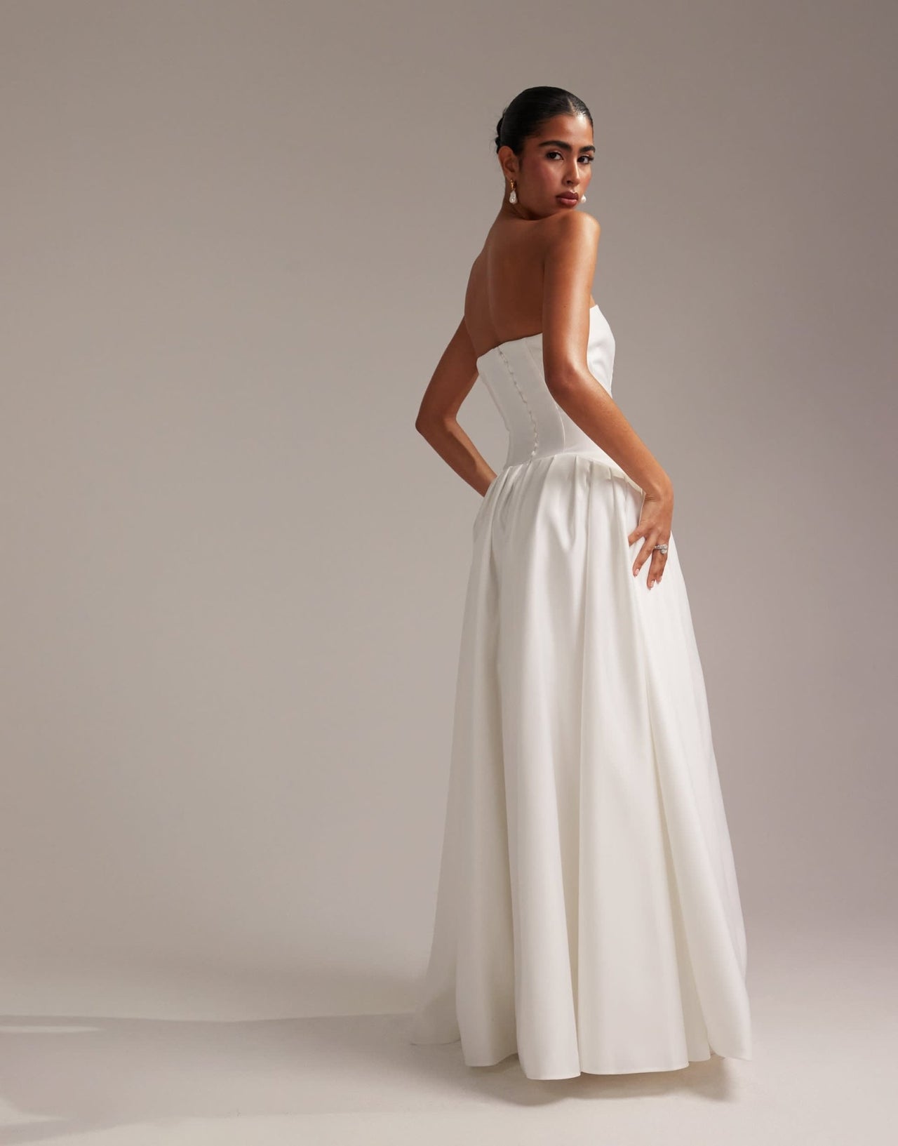 ASOS DESIGN structured dropped waist satin maxi wedding dress in white - ASOS Sample Sale EU Store