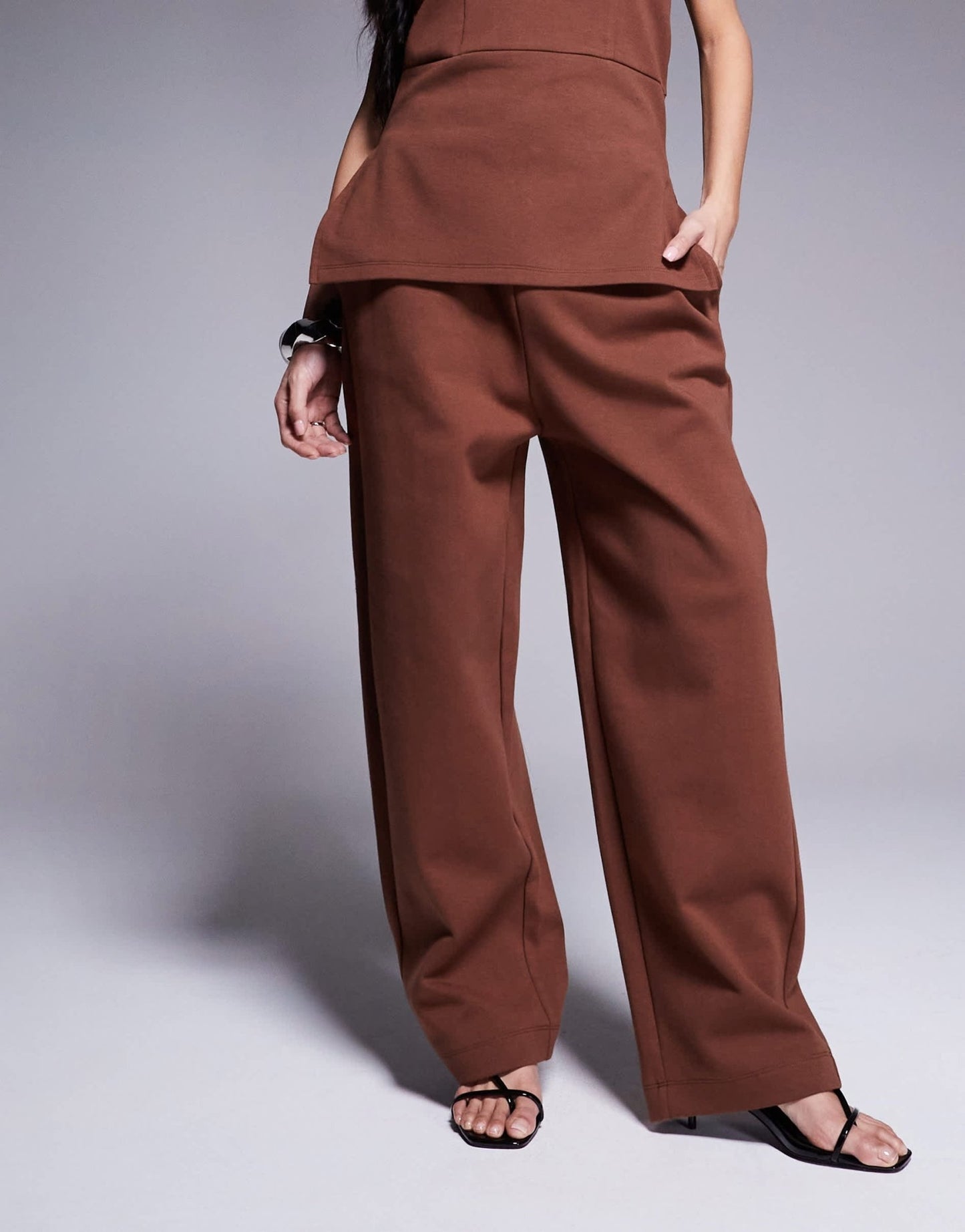 ASOS DESIGN structured interlock trouser co ord in brown - ASOS Sample Sale EU Store