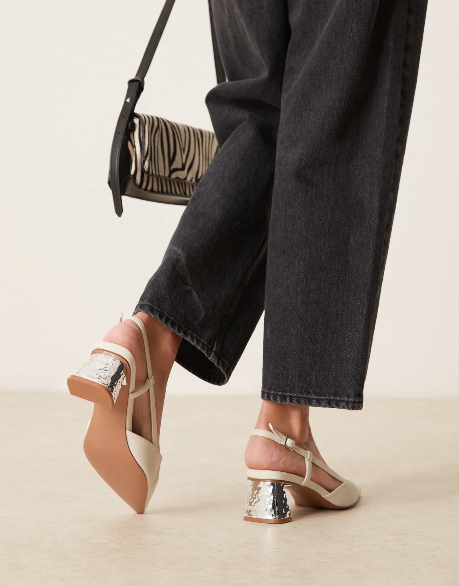 ASOS DESIGN Stylish slingback mid heeled shoes in off white - ASOS Sample Sale EU Store