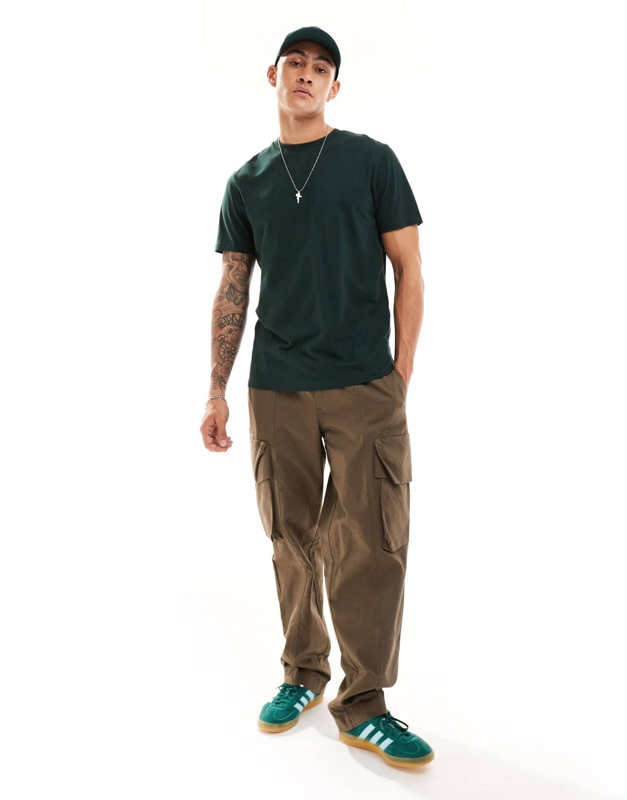 ASOS DESIGN t-shirt in dark green with tennis back print - ASOS Sample Sale EU Store