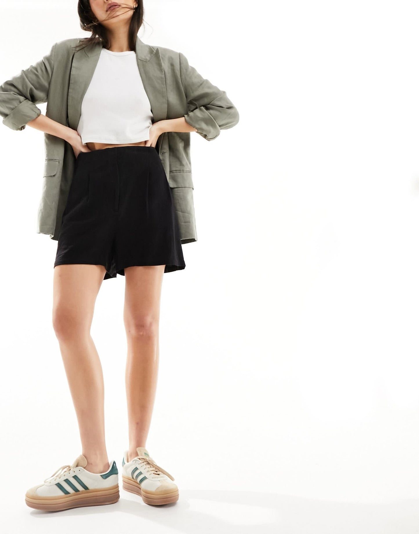 ASOS DESIGN tailored linen pleated shorts in black - ASOS Sample Sale EU Store