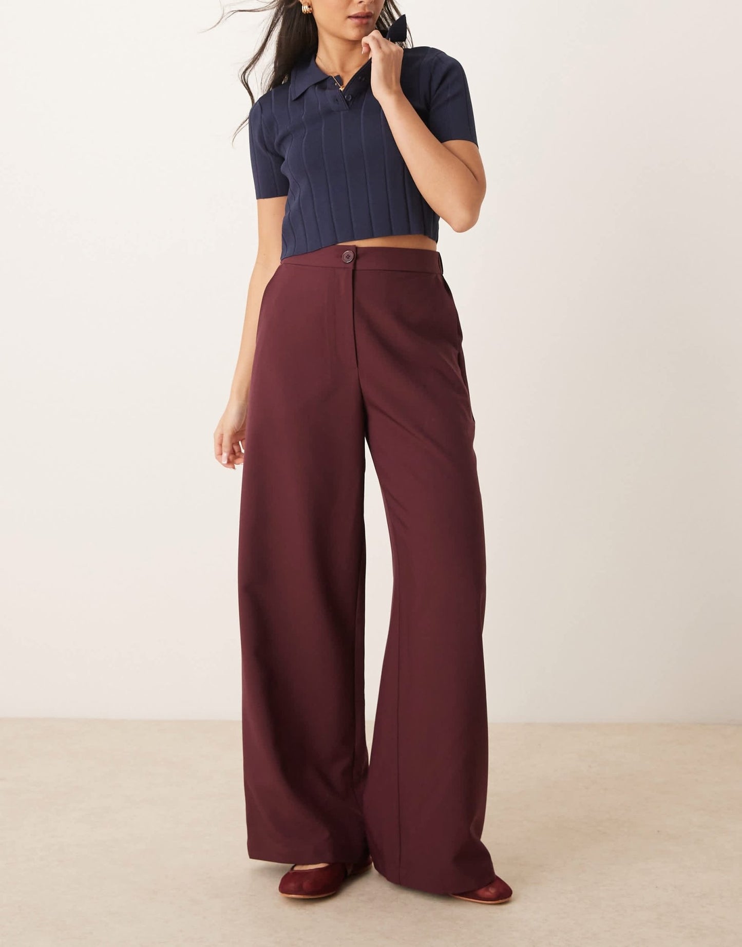 ASOS DESIGN tailored relaxed straight leg trousers in dark cherry - ASOS Sample Sale EU Store