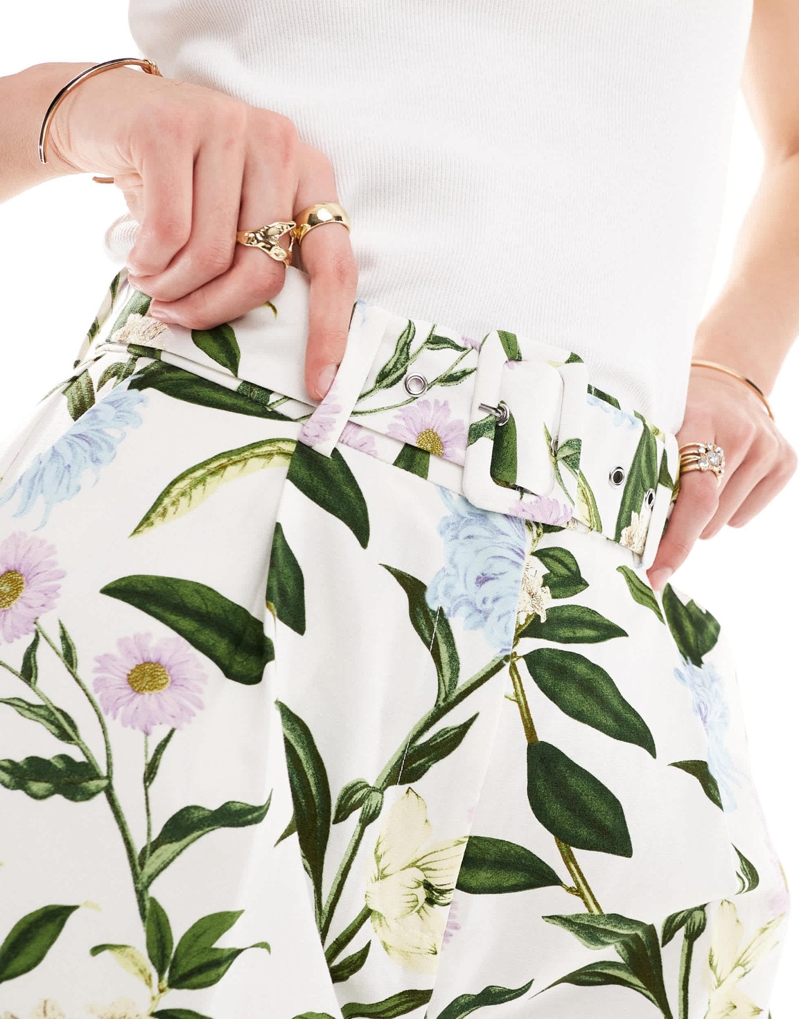 ASOS DESIGN tailored short with linen in floral print - ASOS Sample Sale EU Store