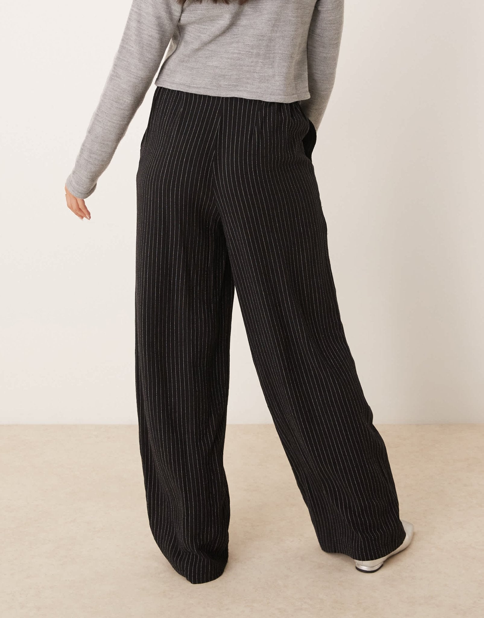 ASOS DESIGN tailored wide leg dad trousers in black pinstripe - ASOS Sample Sale EU Store