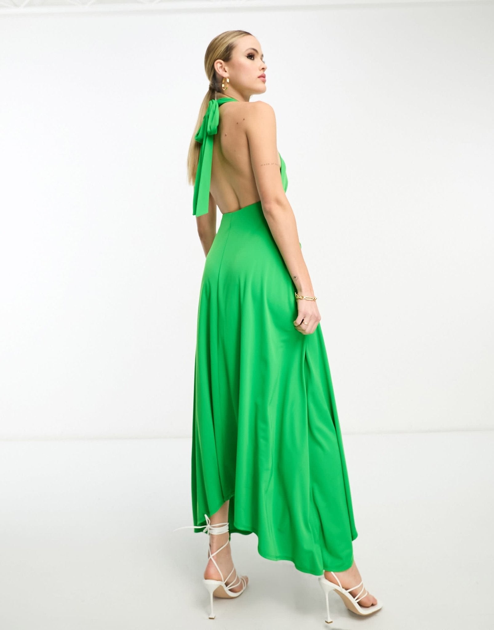 ASOS DESIGN Tall deep plunge sash midi dress in green - ASOS Sample Sale EU Store