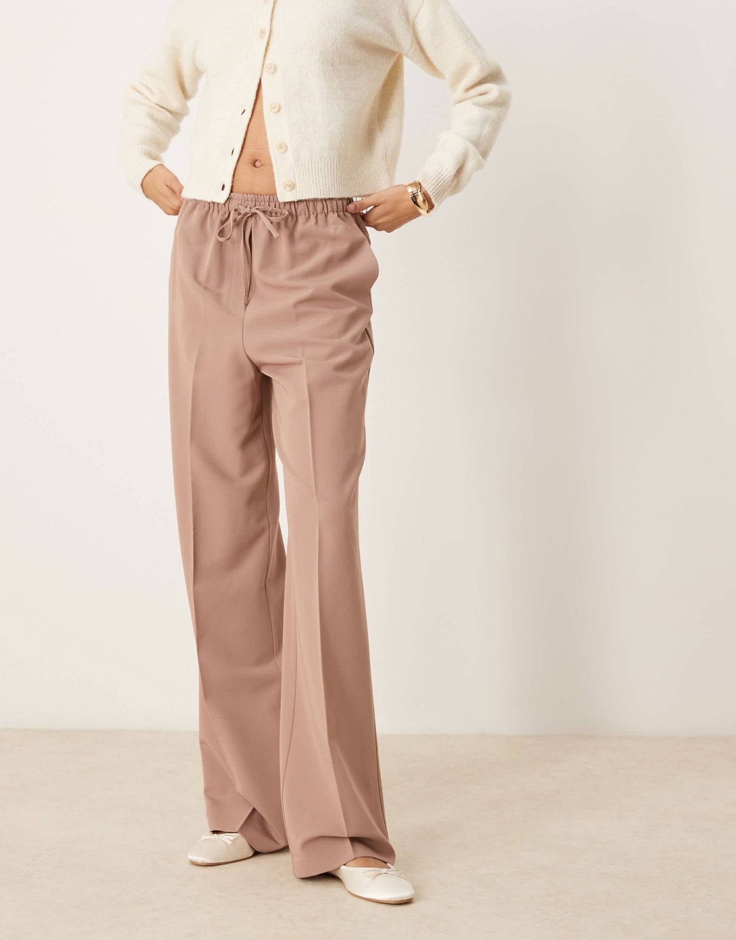 ASOS DESIGN Tall tailored pull on trousers in mink - ASOS Sample Sale EU Store