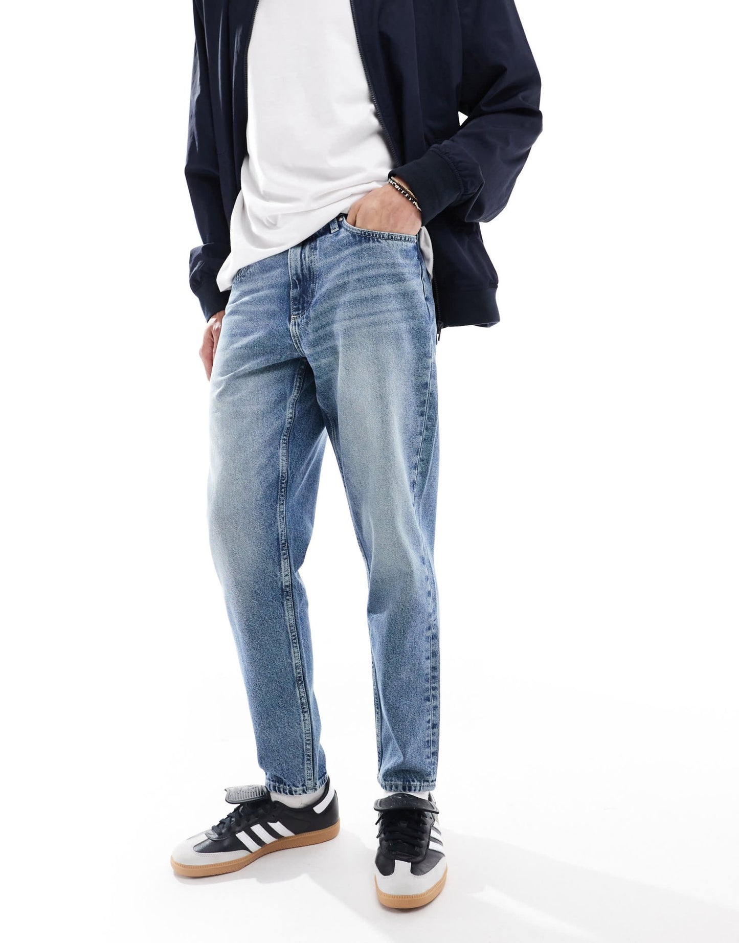 ASOS DESIGN tapered fit jeans in mid wash blue - ASOS Sample Sale EU Store