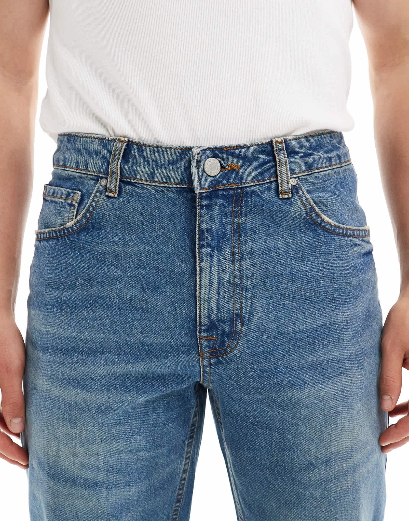 ASOS DESIGN tapered fit jeans in mid wash blue - ASOS Sample Sale EU Store