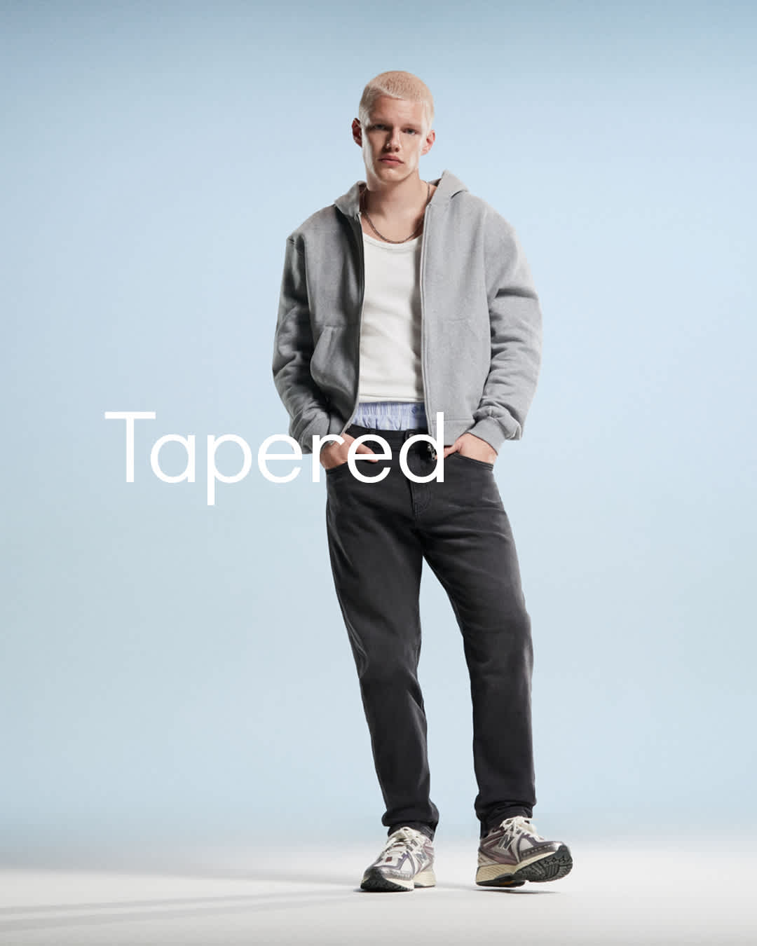 ASOS DESIGN tapered jeans in black wash - ASOS Sample Sale EU Store