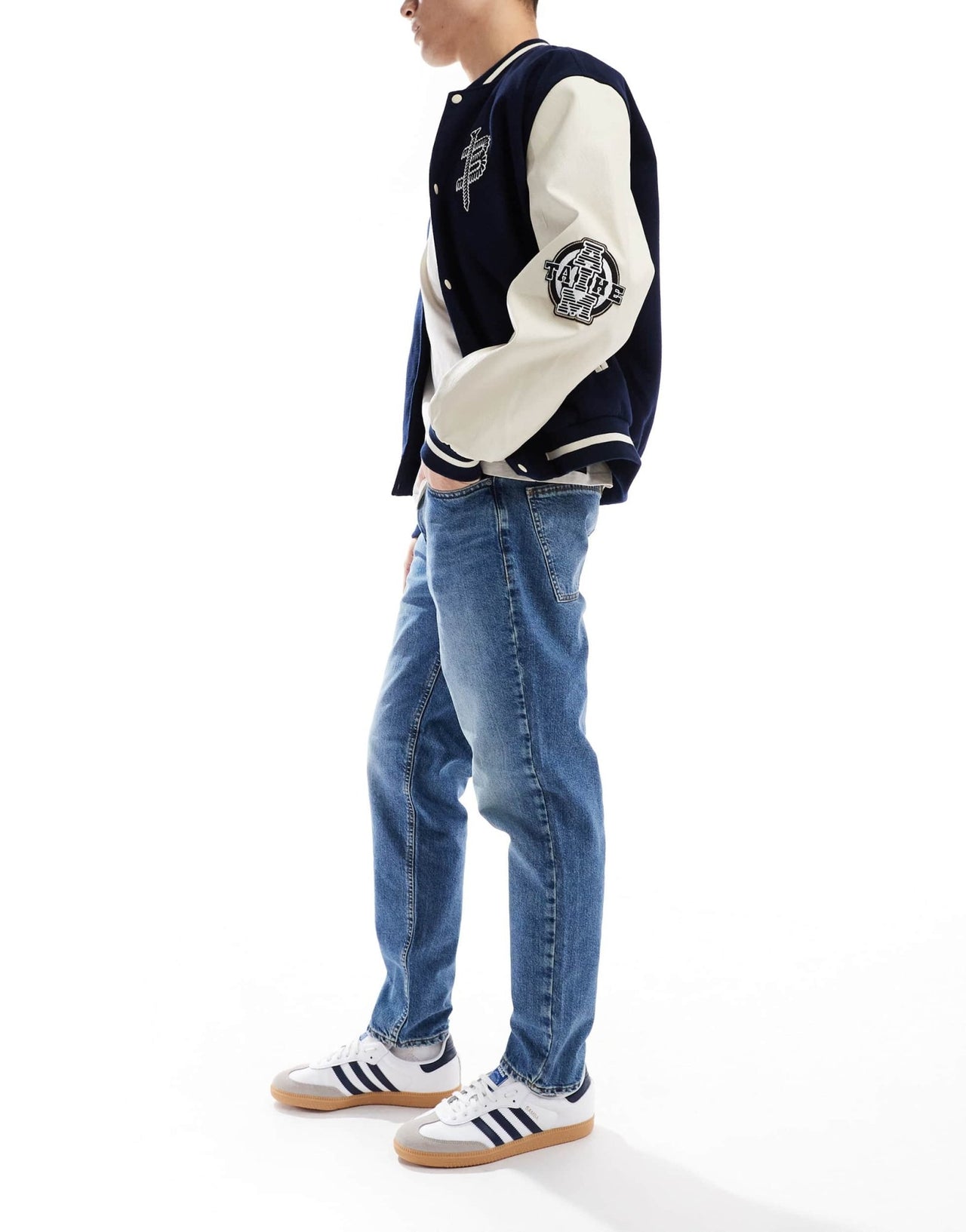 ASOS DESIGN tapered jeans in tinted dark wash blue - ASOS Sample Sale EU Store