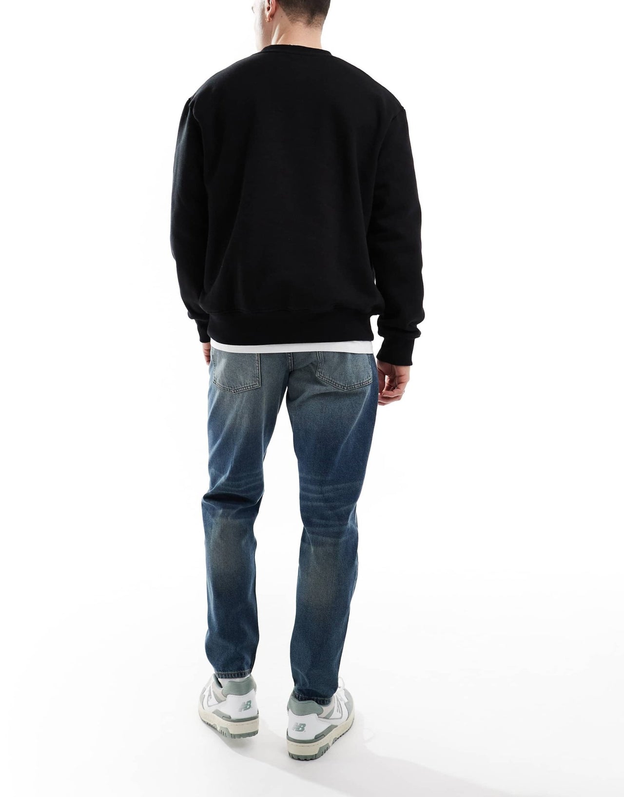 ASOS DESIGN tapered jeans with vintage tint in dark wash blue - ASOS Sample Sale EU Store
