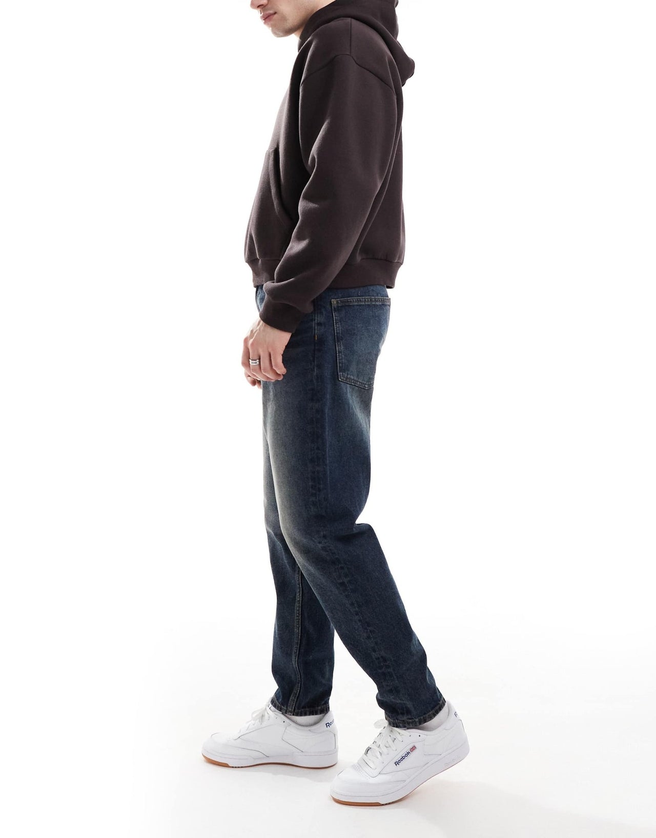 ASOS DESIGN tapered jeans with vintage tint in dark wash blue - ASOS Sample Sale EU Store