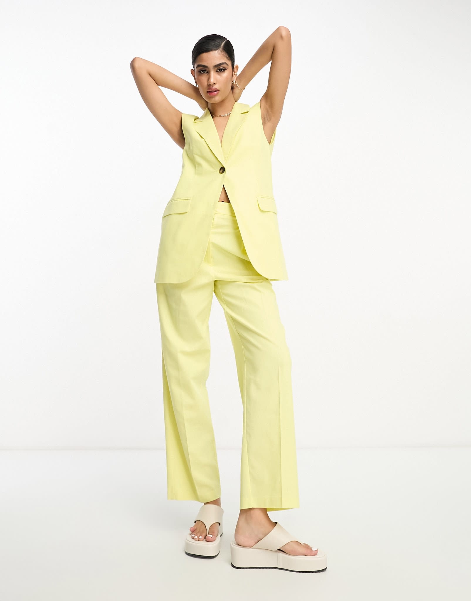 ASOS DESIGN tapered mom trouser with linen in lemon - ASOS Sample Sale EU Store