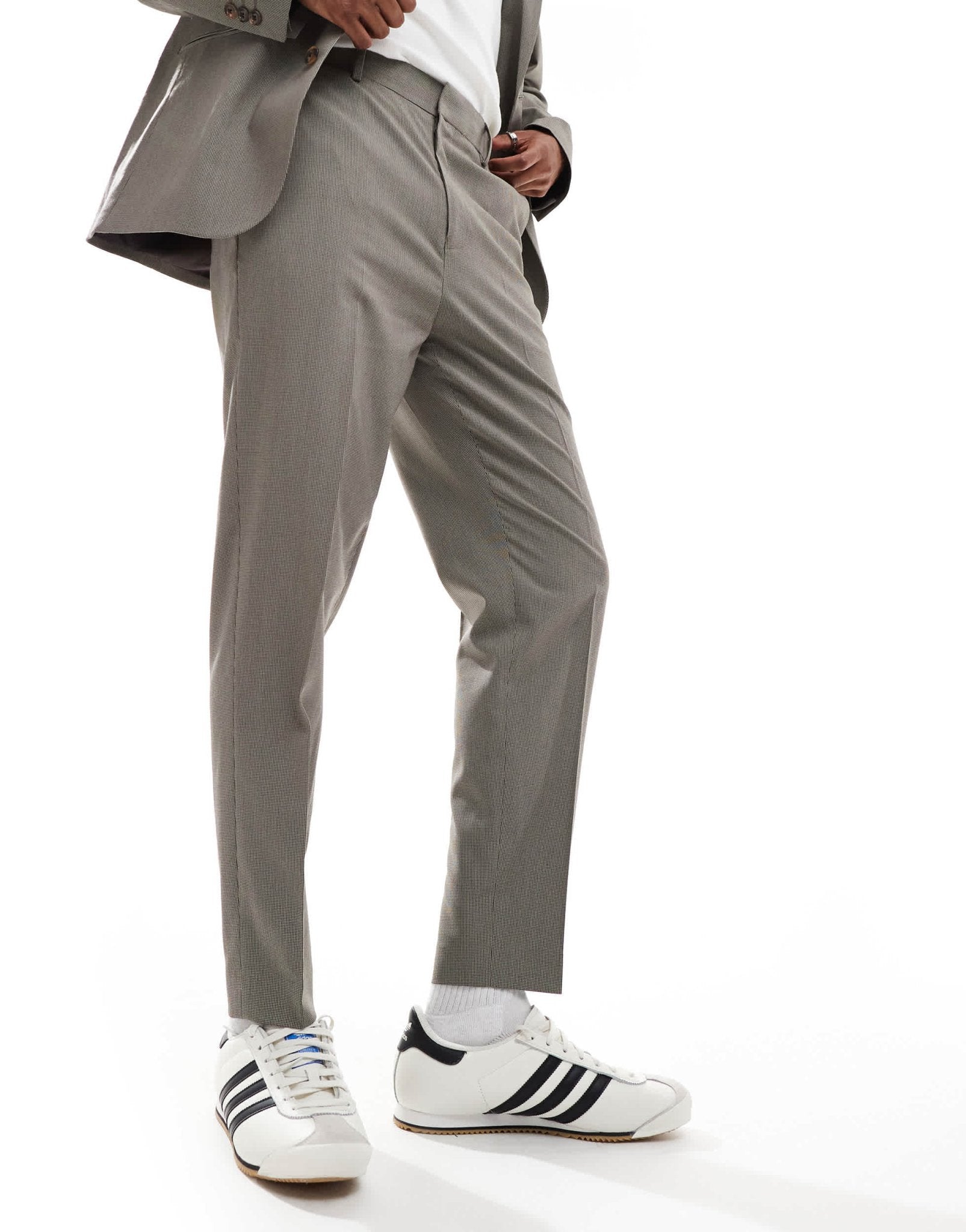 ASOS DESIGN tapered suit trousers in brown puppytooth - ASOS Sample Sale EU Store