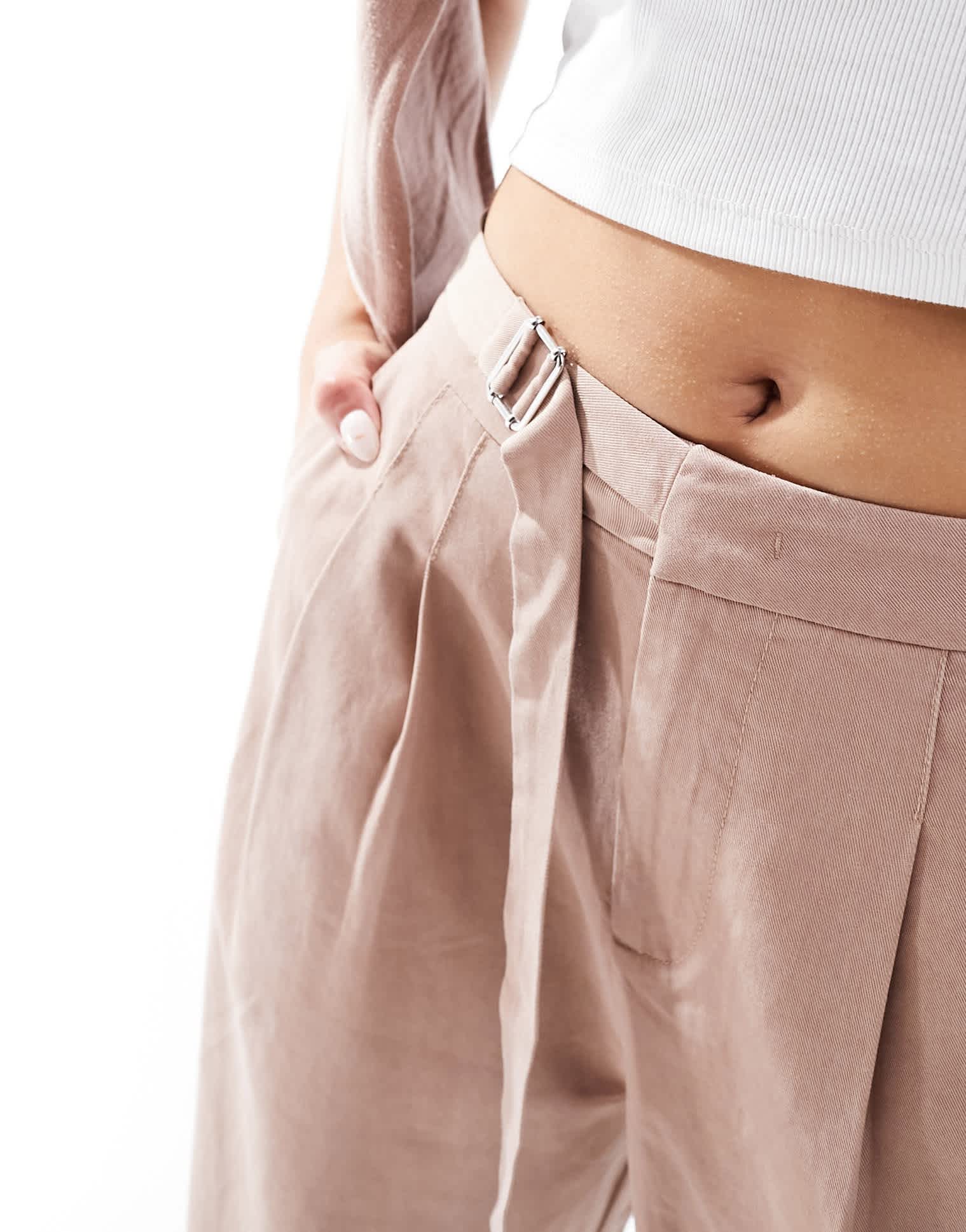 ASOS DESIGN tapered trousers with buckle detail in clay - ASOS Sample Sale EU Store