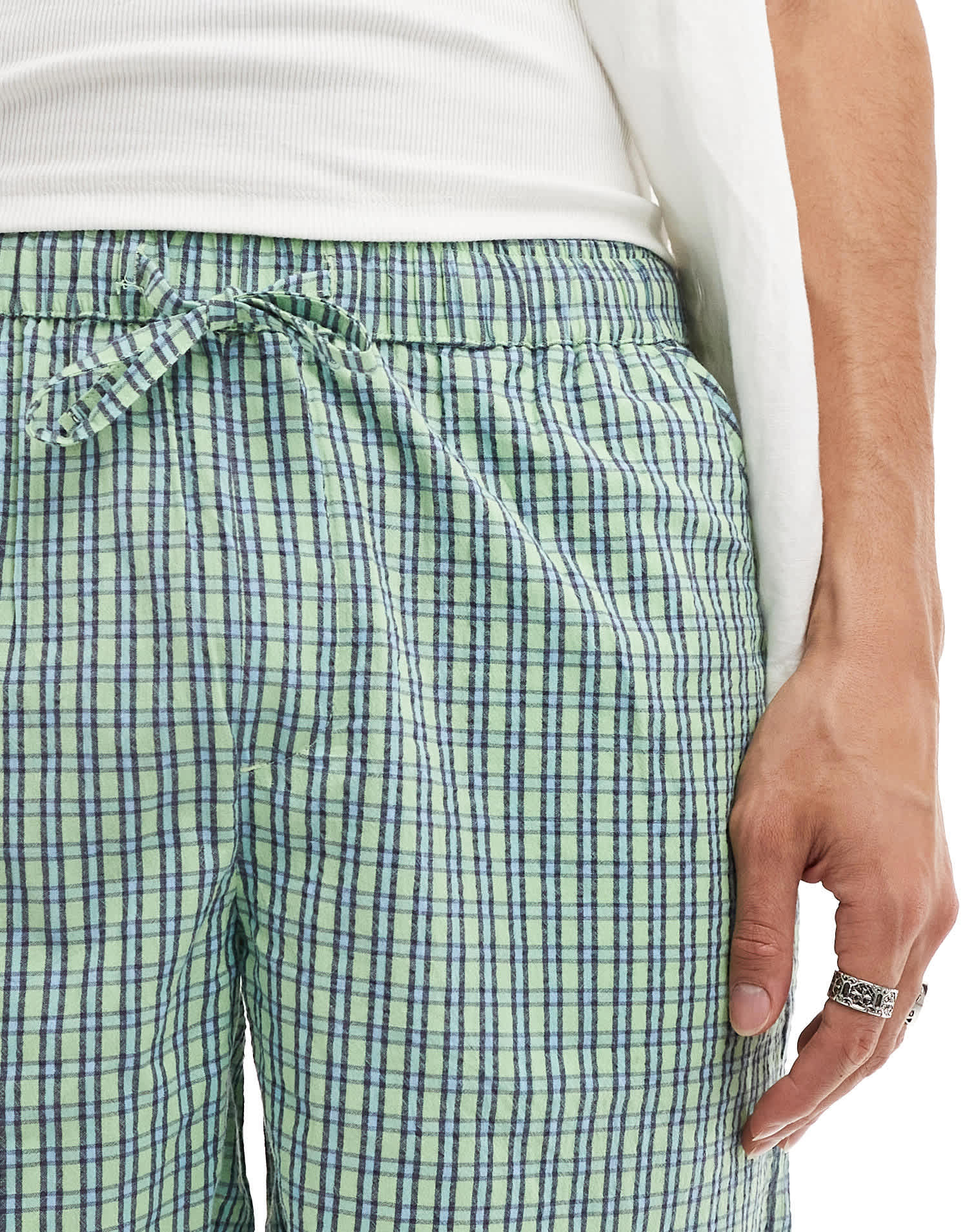 ASOS DESIGN texture shorts in check in green - ASOS Sample Sale EU Store