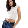 Camiseta baby texturizada ASOS DESIGN en blanco