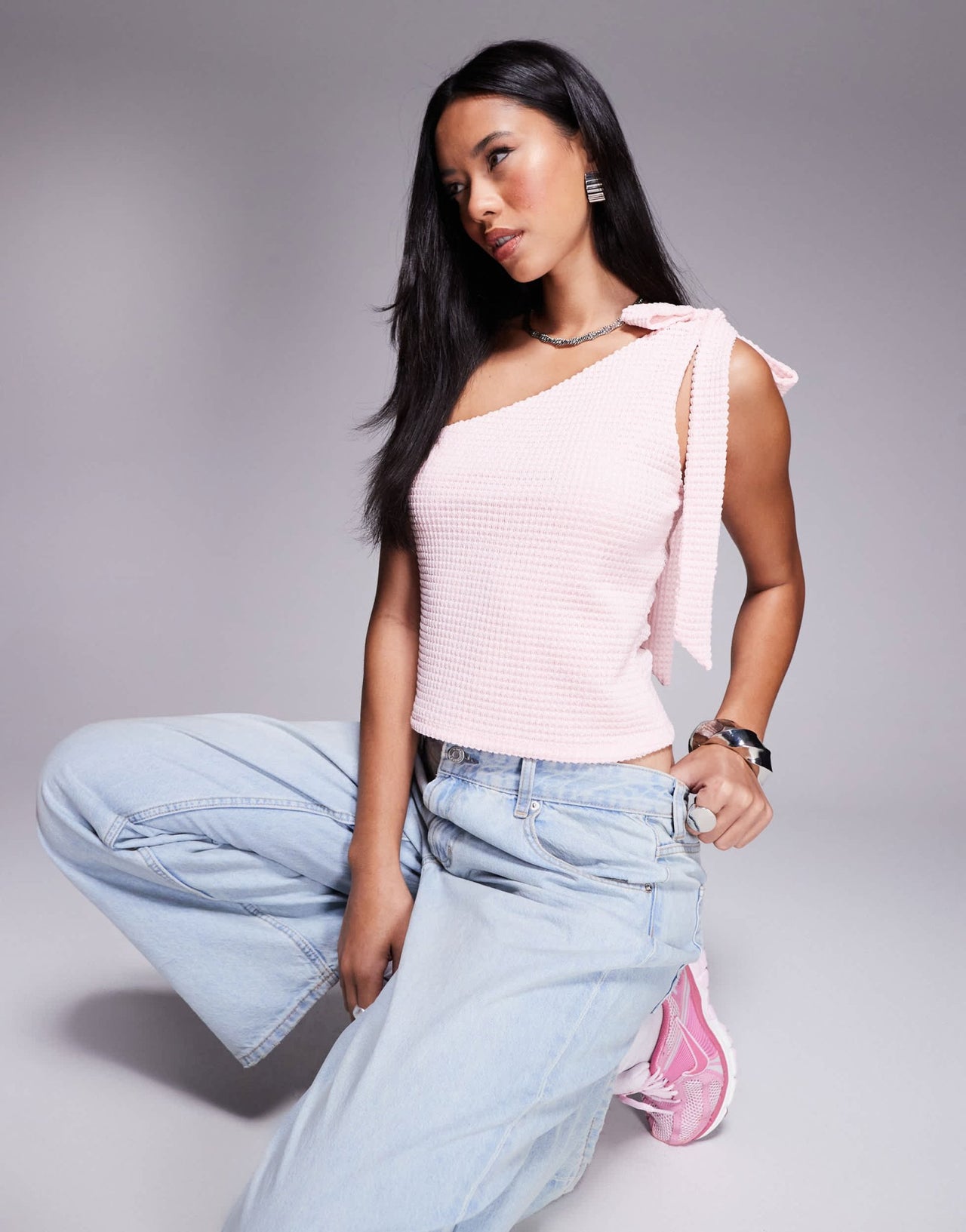 ASOS DESIGN textured one shoulder bow top in baby pink - ASOS Sample Sale EU Store