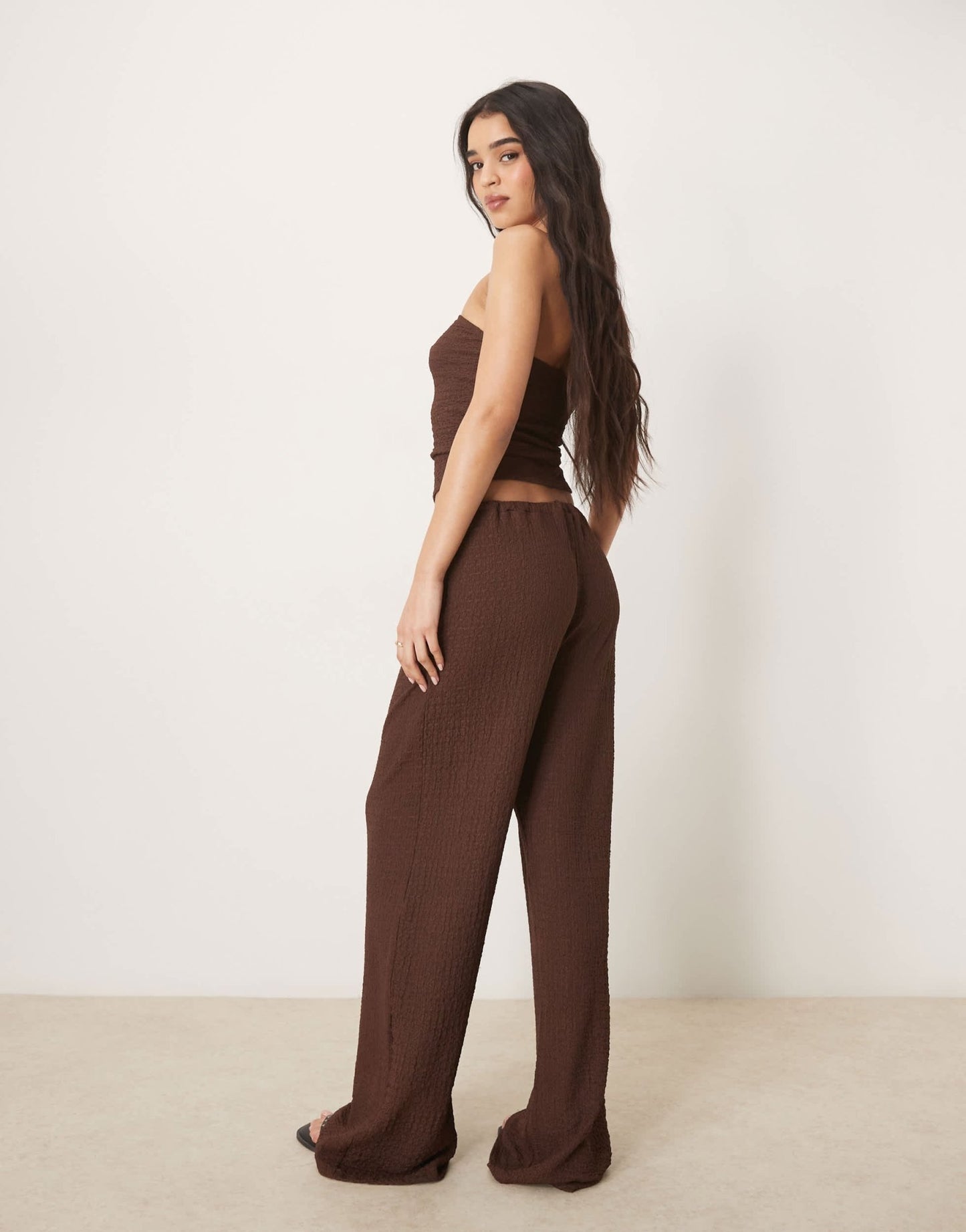 ASOS DESIGN textured wide leg trouser co - ord in chocolate - ASOS Sample Sale EU Store