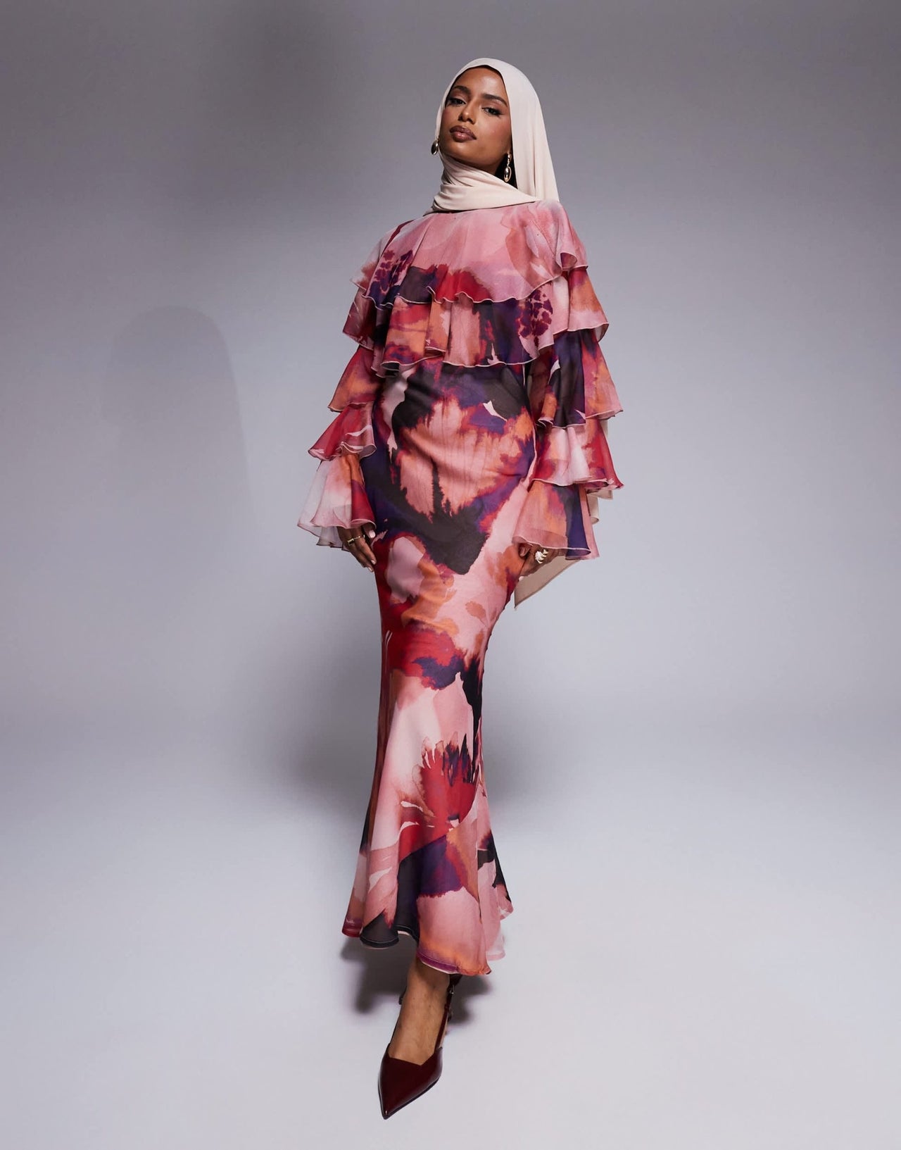 ASOS DESIGN tiered ruffle overlay bias maxi dress in abstract print - ASOS Sample Sale EU Store