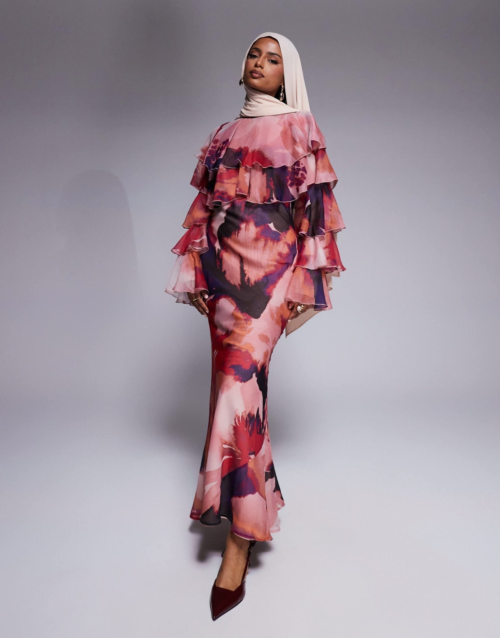 ASOS DESIGN tiered ruffle overlay bias maxi dress in abstract print - ASOS Sample Sale EU Store